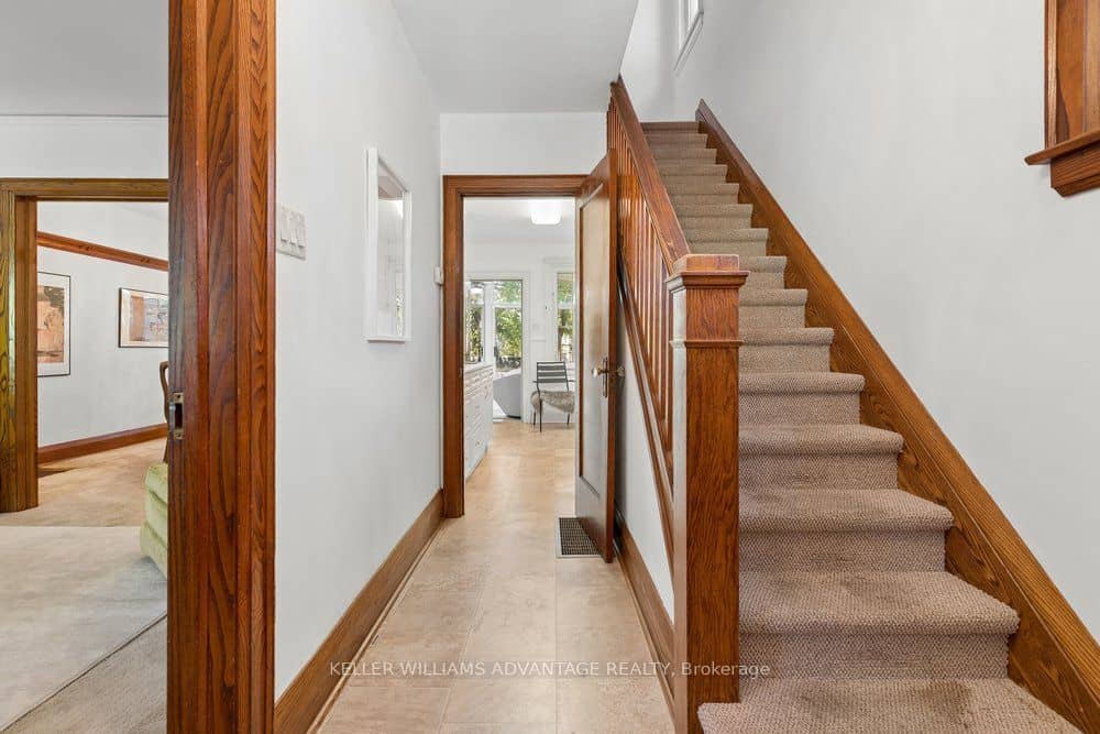 55 Snowdon Avenue, Toronto, ON M4N 2A7