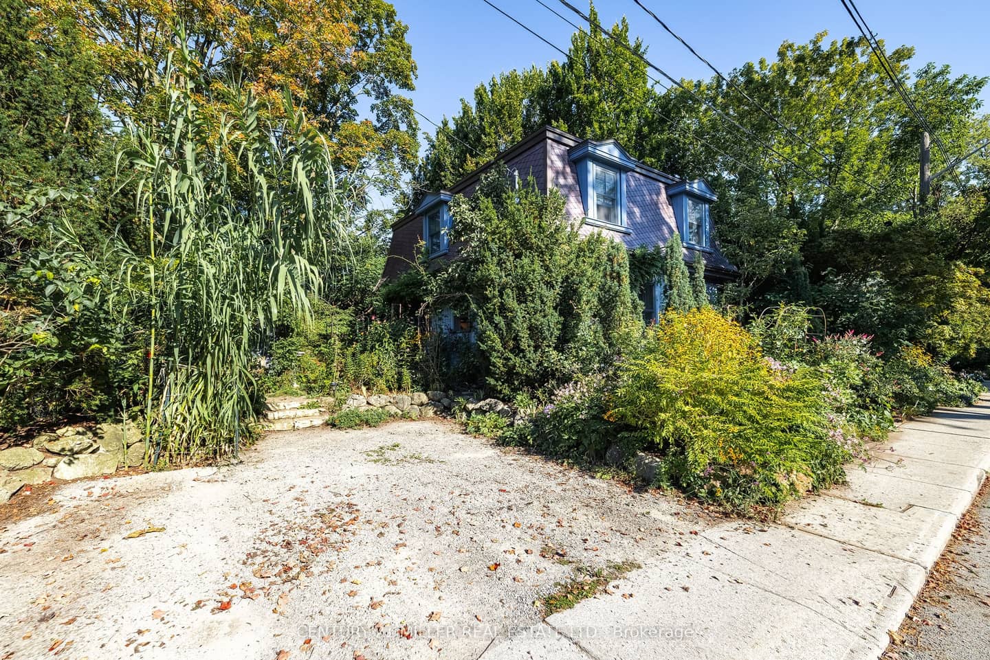 43 Burnet Street, Oakville, ON L6K 1B6