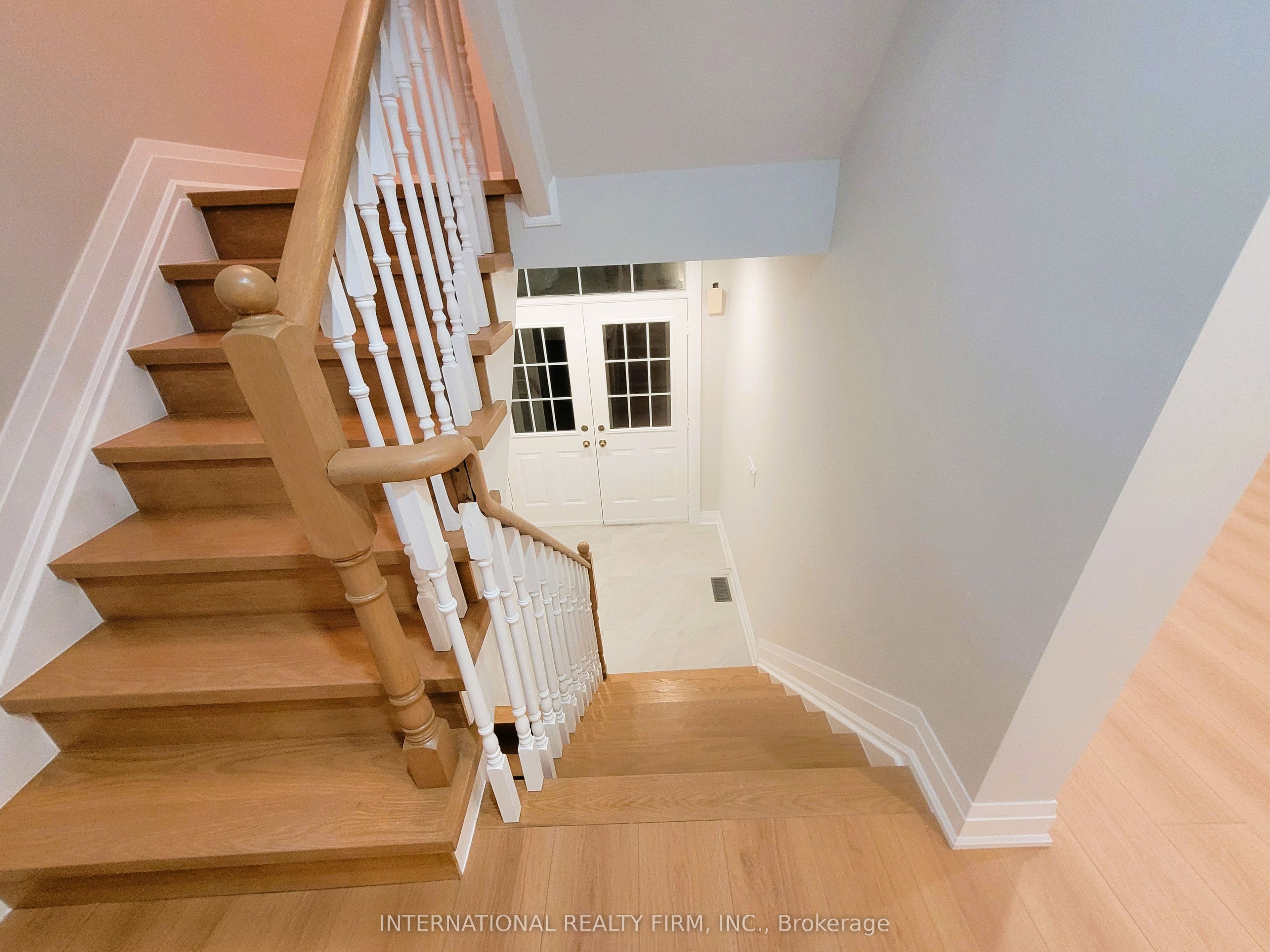 50 Beresford Drive, Richmond Hill, ON L4B 4J6