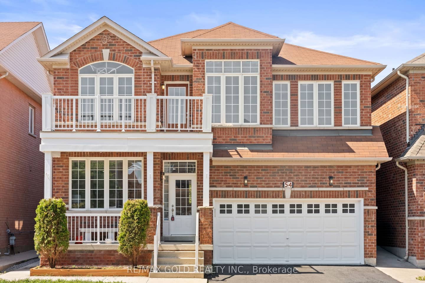 54 Blazing Star Drive, Brampton, ON L6R 3E7