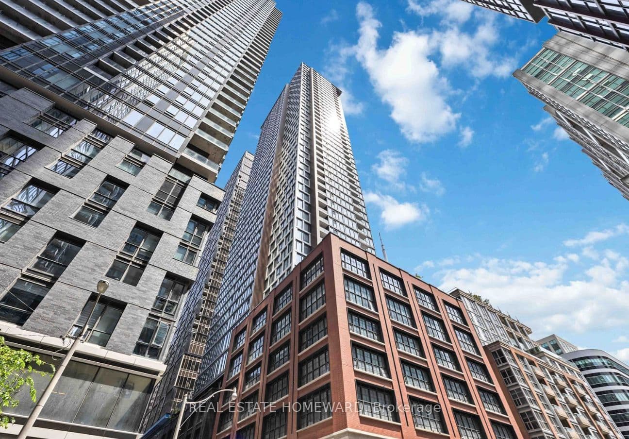 55 Mercer Street 2205, Toronto, ON M5V 0W4
