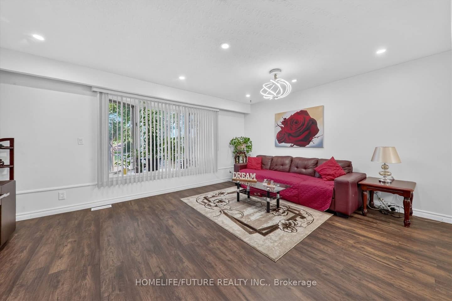 163 Labrador Drive, Oshawa, ON L1H 7E4