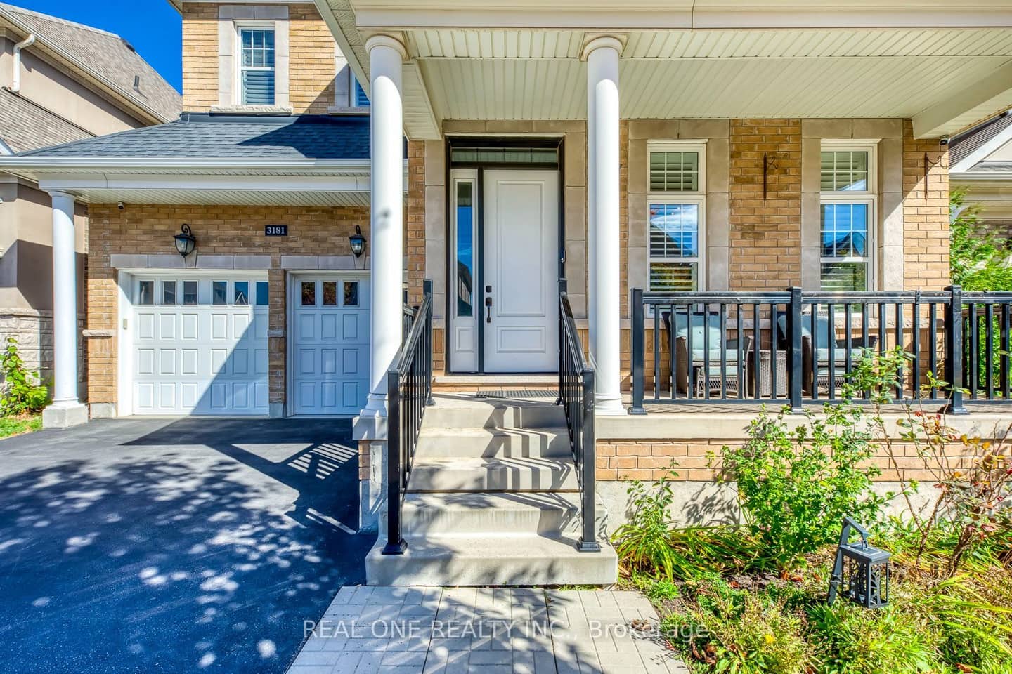 3181 Sunflower Drive, Oakville, ON L6M 4M2