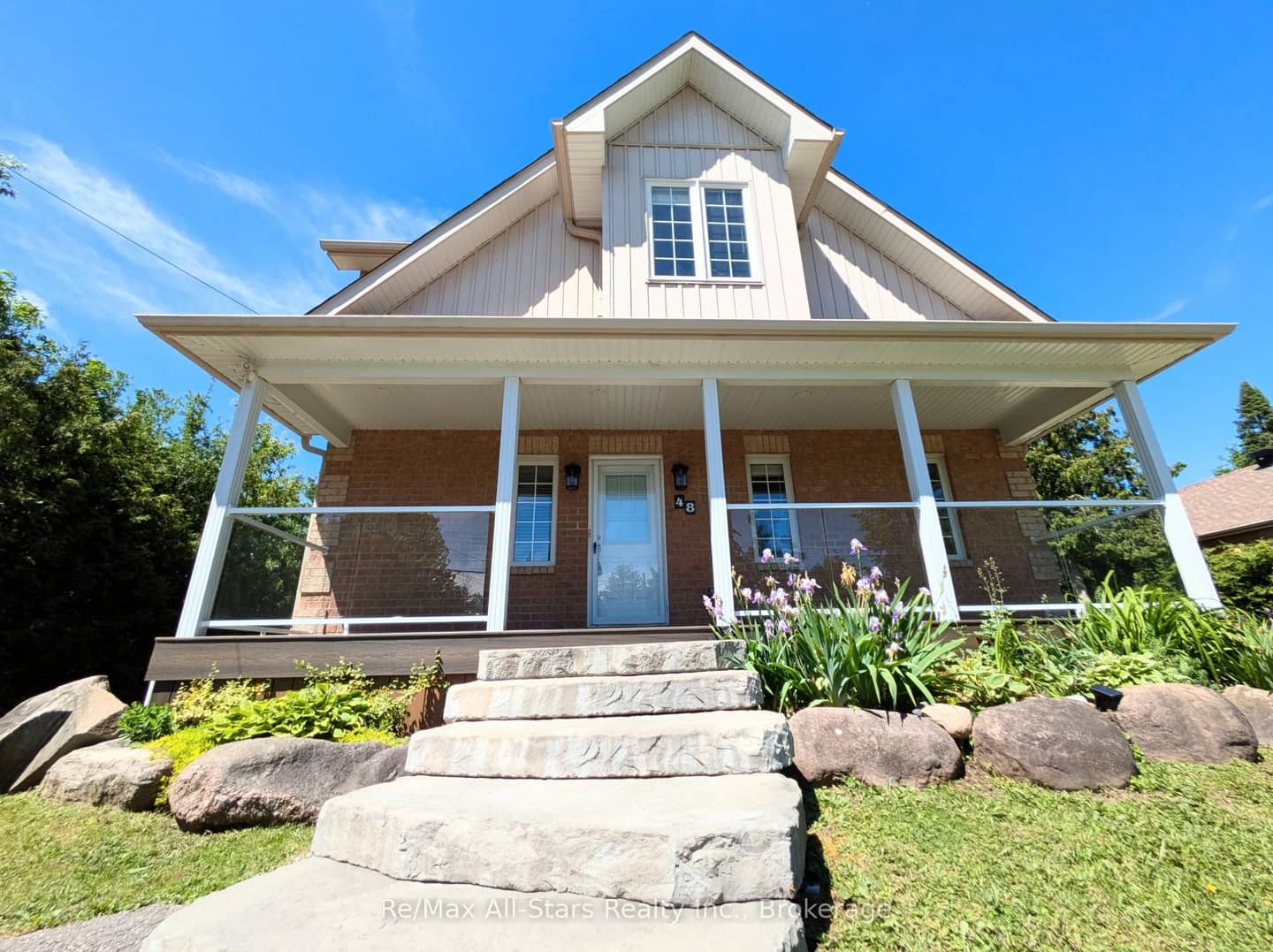 48 Brule Lakeway, Georgina, ON L0E 1L0