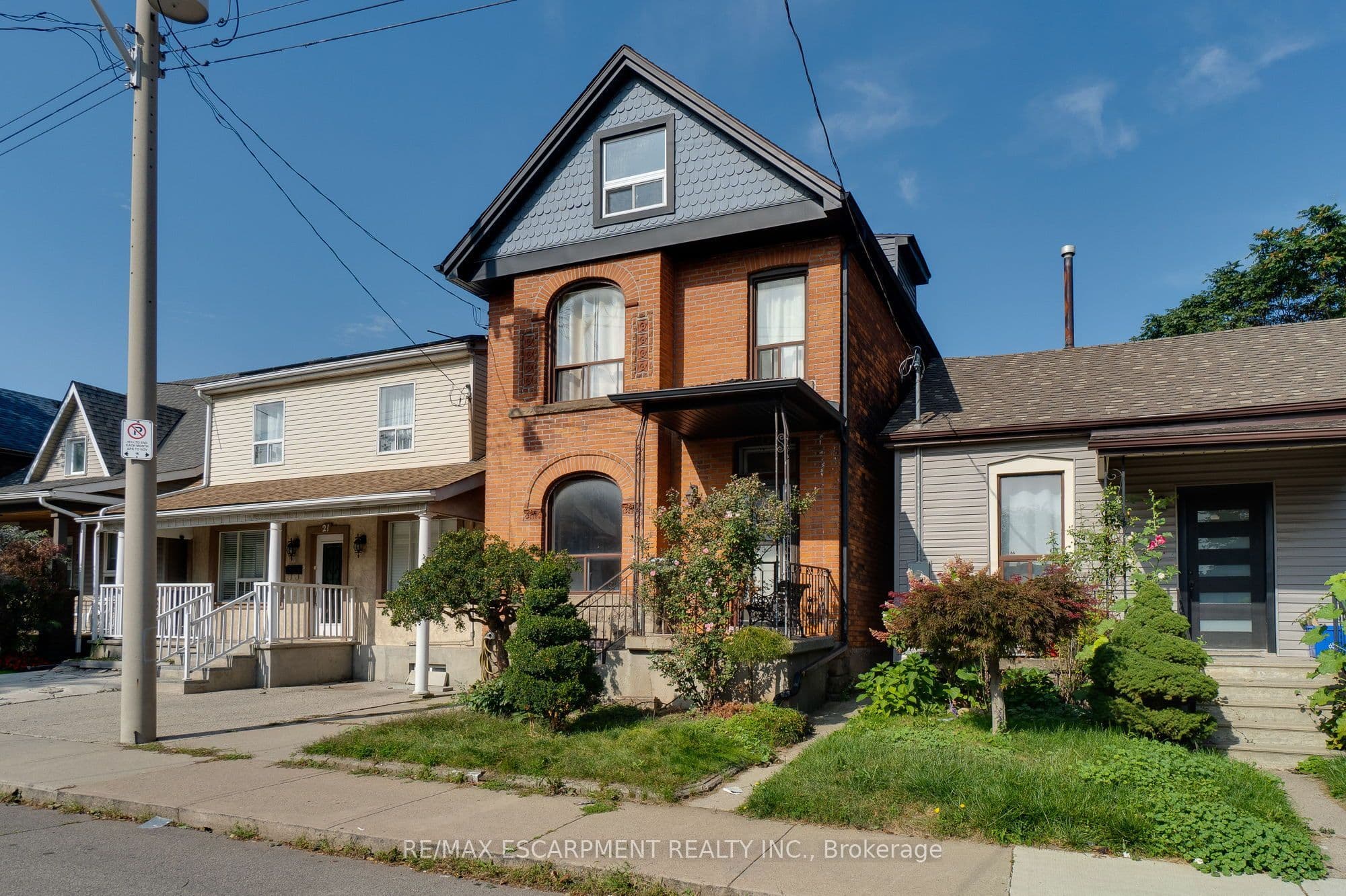 23 Oak Avenue, Hamilton, ON L8L 5M7
