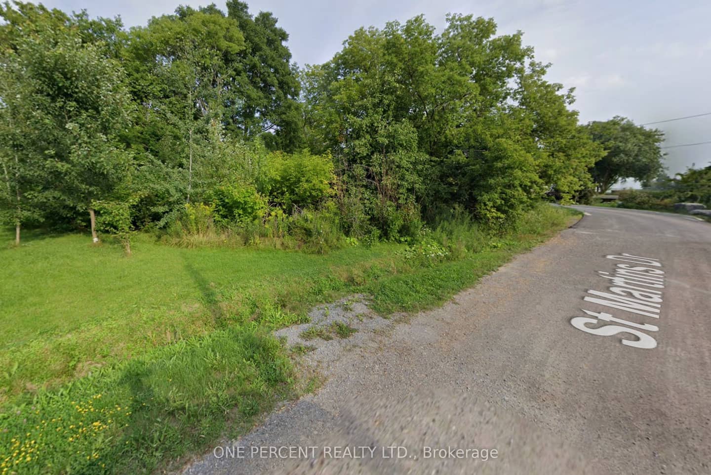 805 St. Martins Drive, Pickering, ON L1W 1N1
