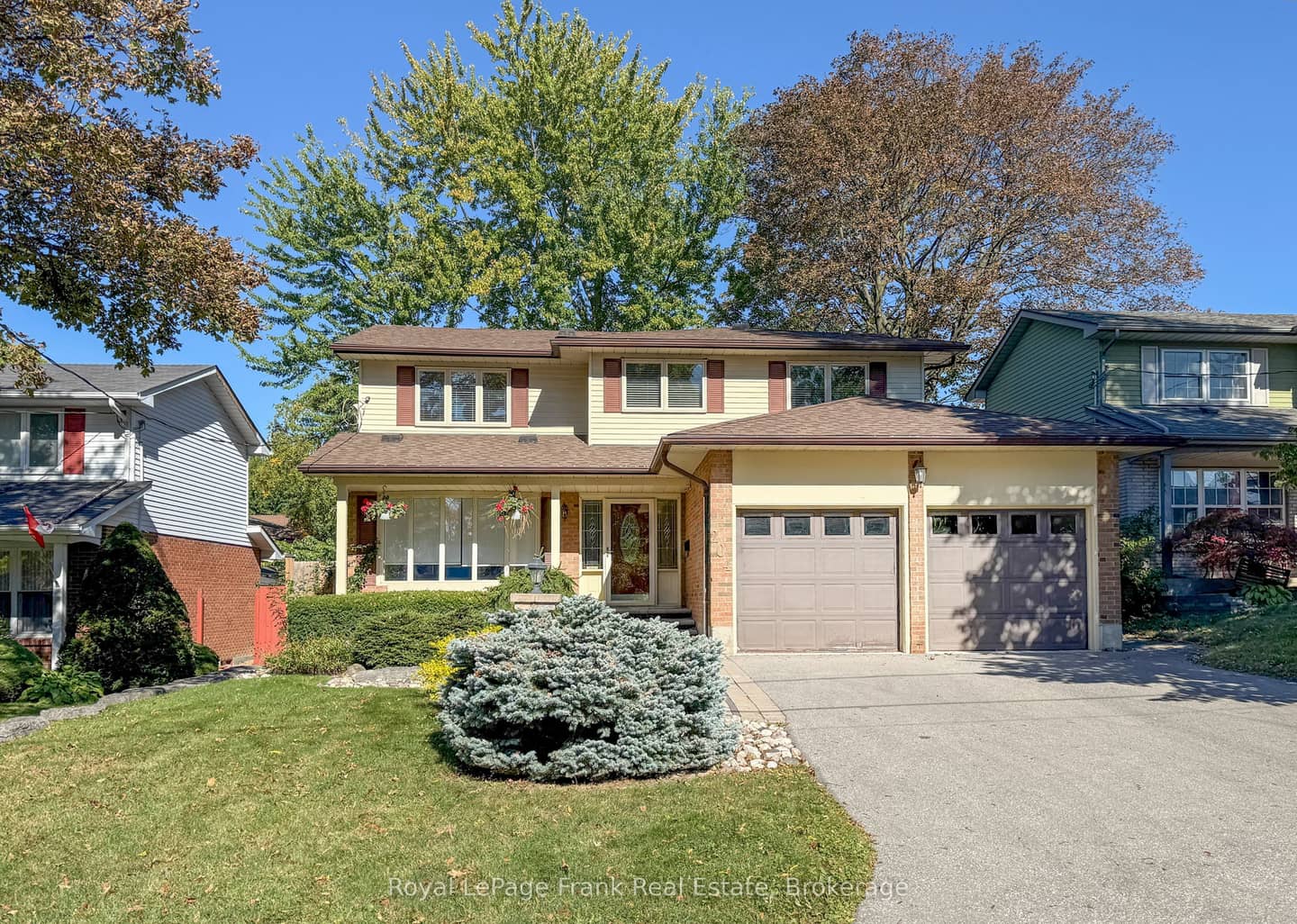 204 St John Street E, Whitby, ON L1N 6M1