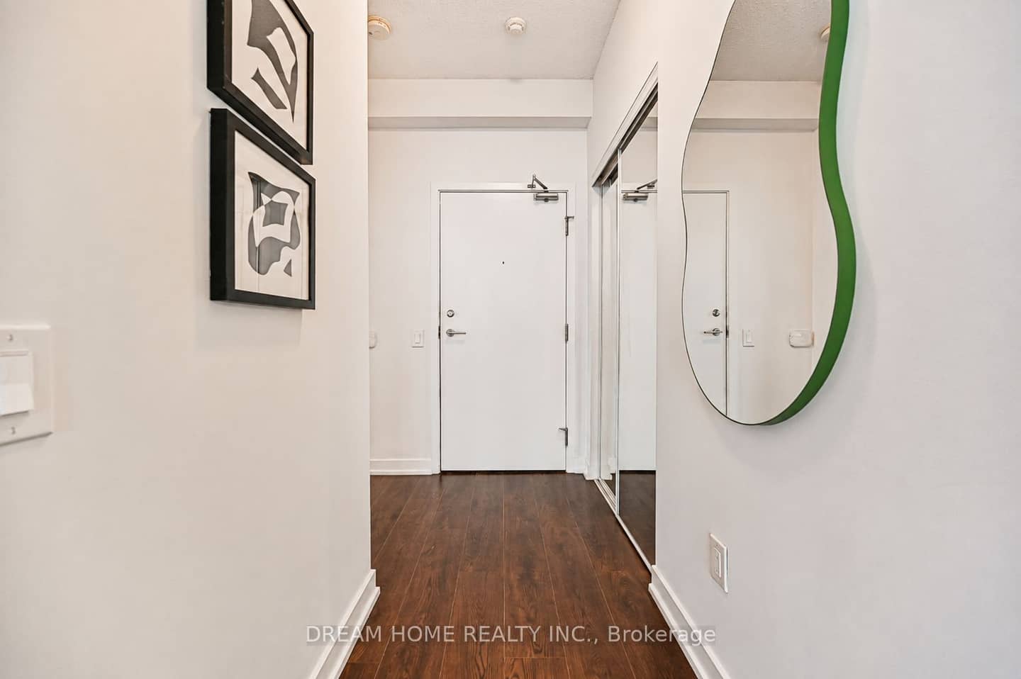 121 Mcmahon Drive 2608, Toronto, ON M2K 0C1