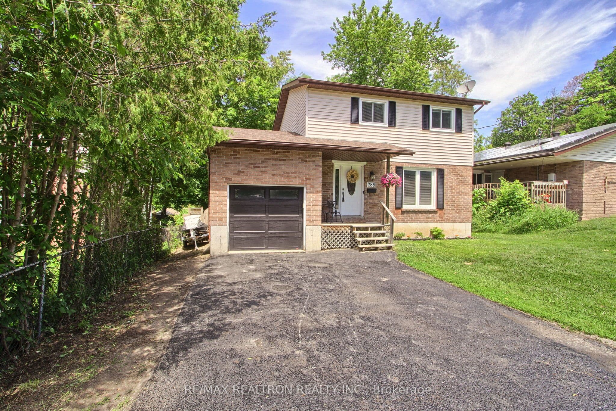 288 Terrace Drive, Georgina, ON L4P 2Y8