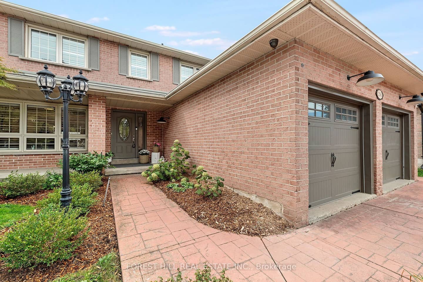 256 Randall Crescent, Milton, ON L9T 4X7