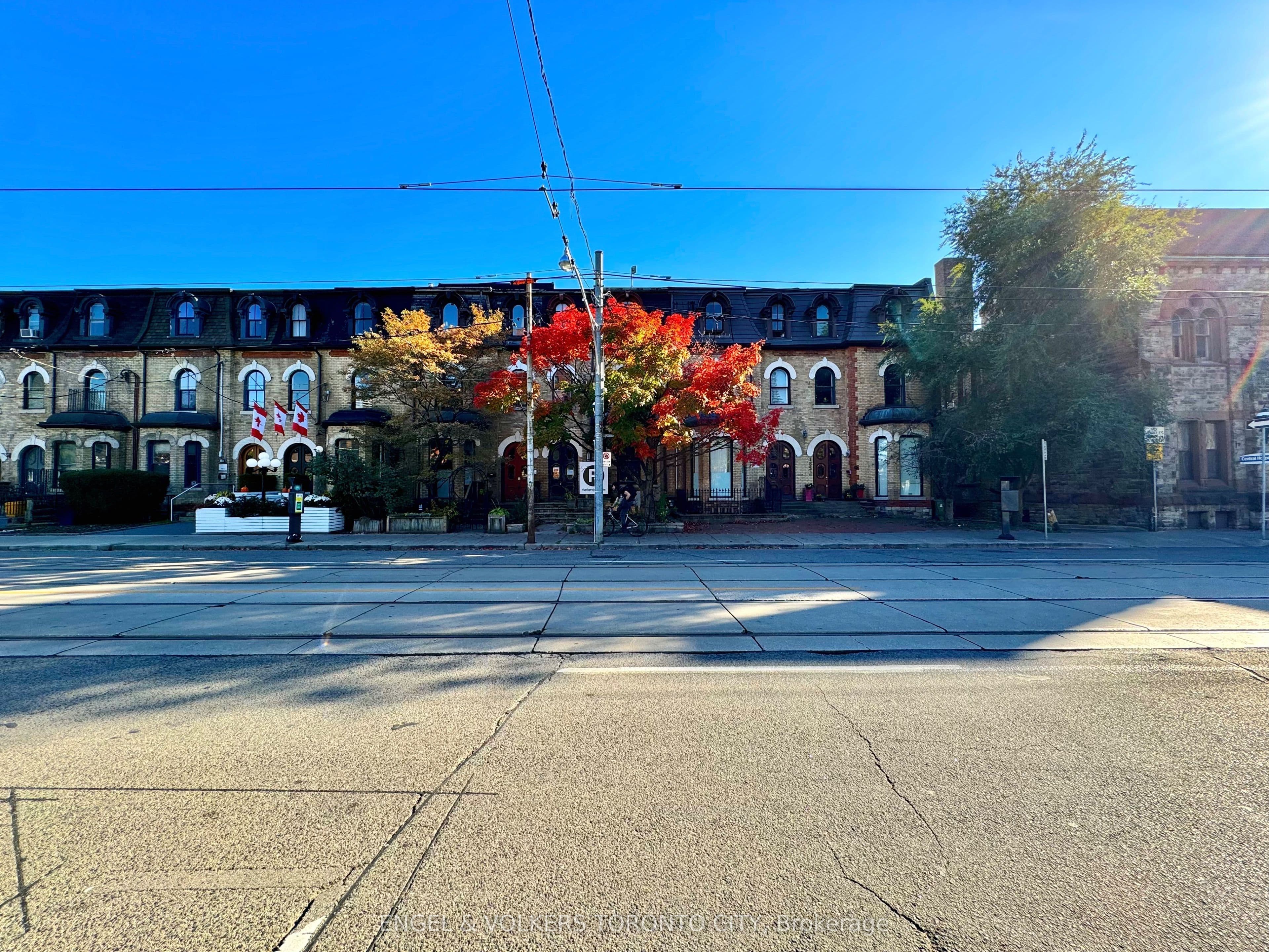 167 Carlton Street, Toronto, ON M5A 2K3
