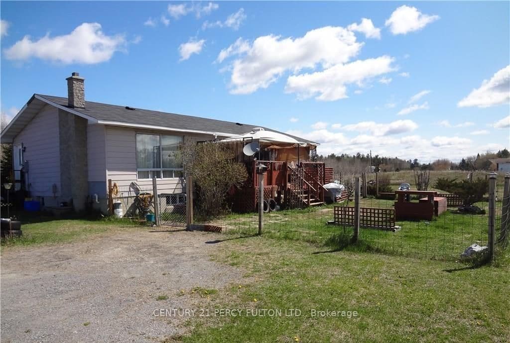 1343-B CHENAUX Road, Whitewater Region, ON K0J 1Y0