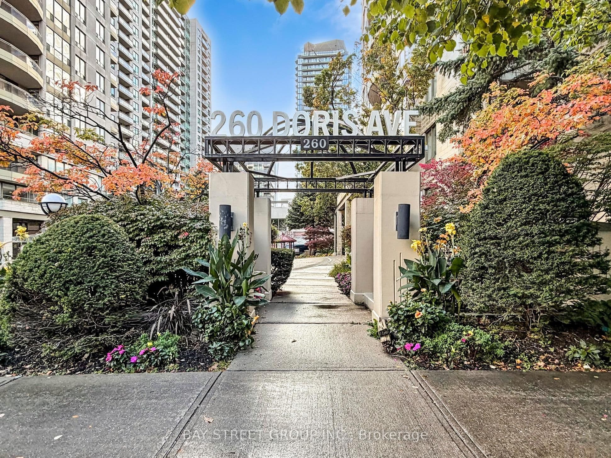 260 Doris Avenue 906, Toronto, ON M2N 6X9