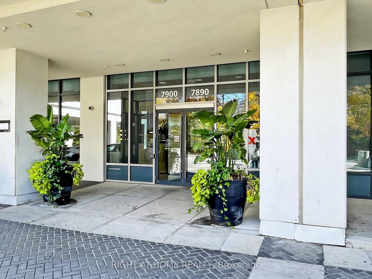 7890 Bathurst Street 2508, Vaughan, ON L4J 7Y3
