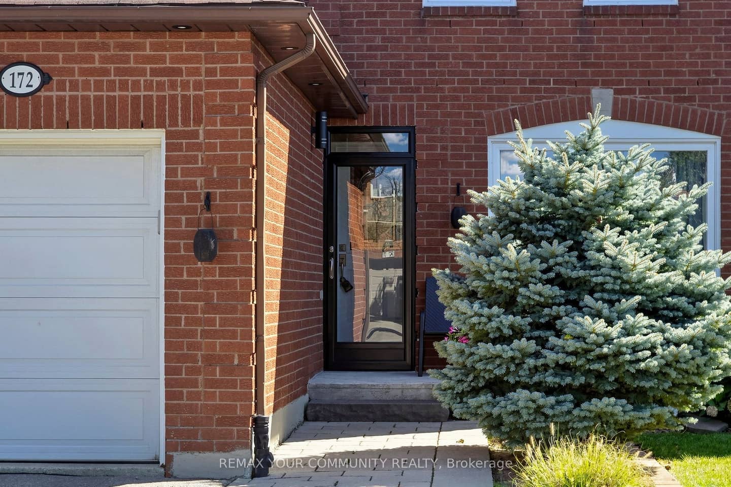 172 Patna Crescent, Vaughan, ON L6A 1N2