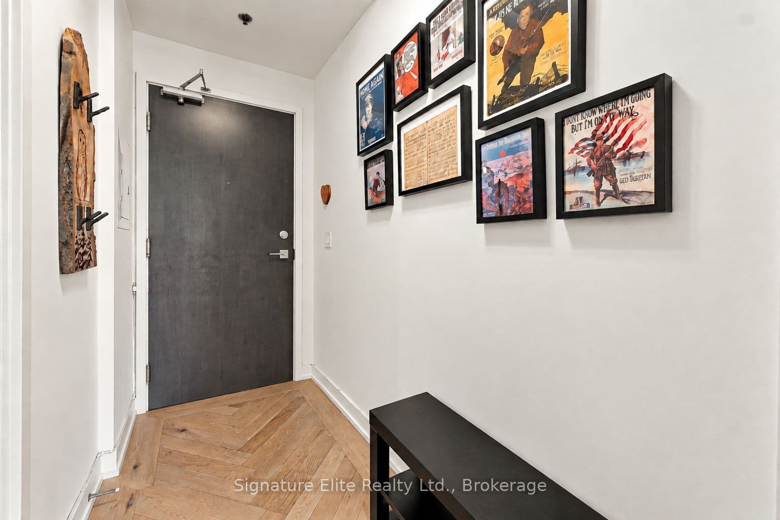 20 Minowan Miikan Lane 1303, Toronto, ON M6J 0E5