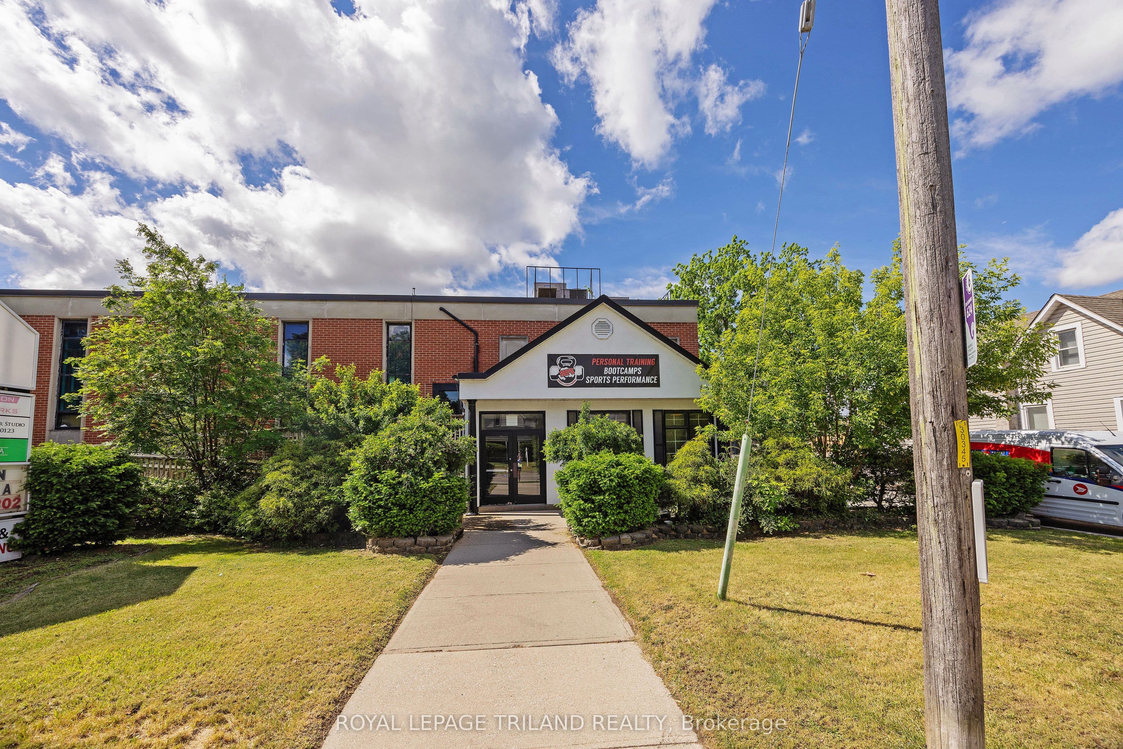 170 Wellington Street W, St. Thomas, ON N5R 2S1