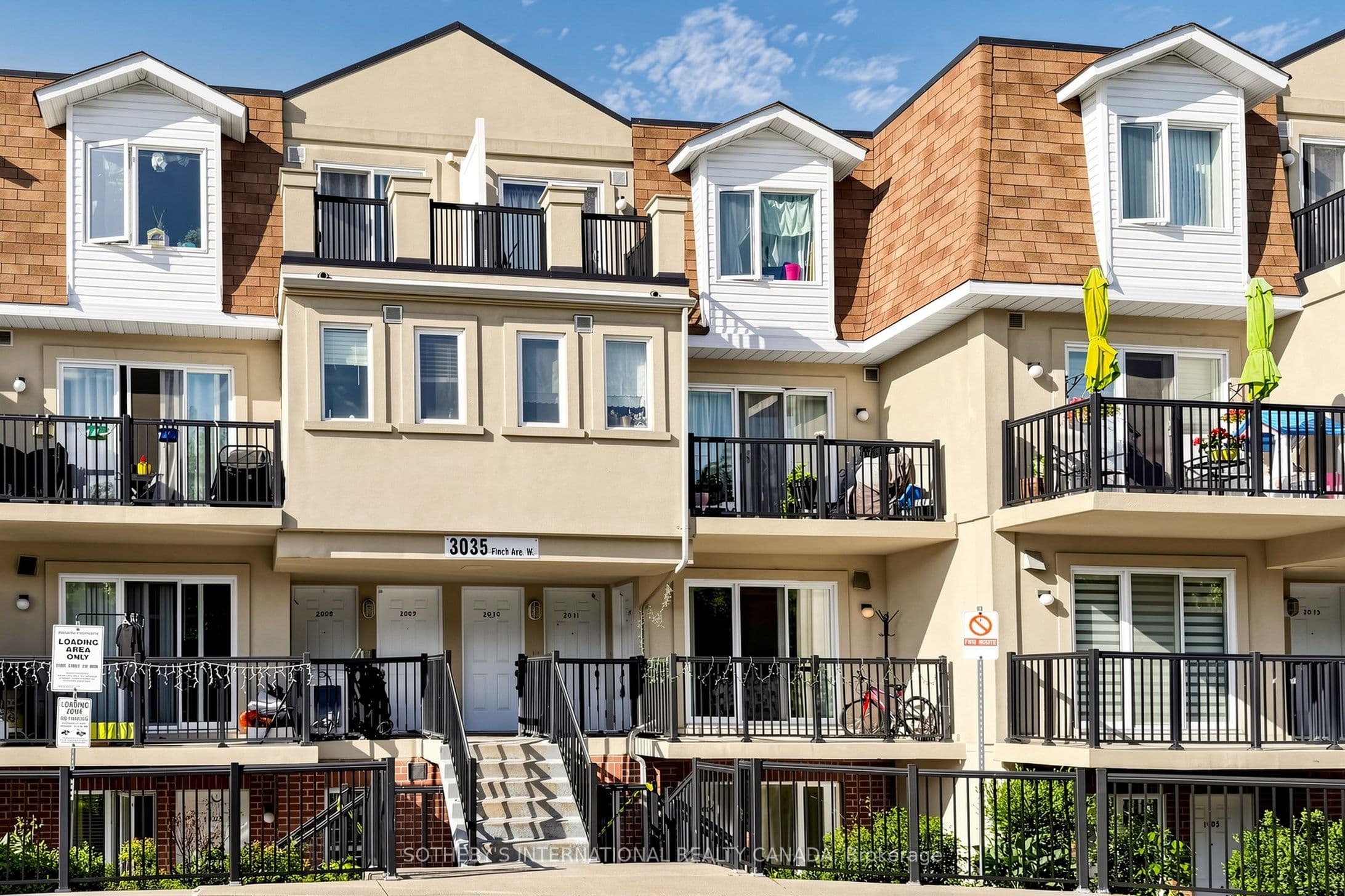 3035 Finch Avenue W 2012, Toronto, ON M9M 0A2