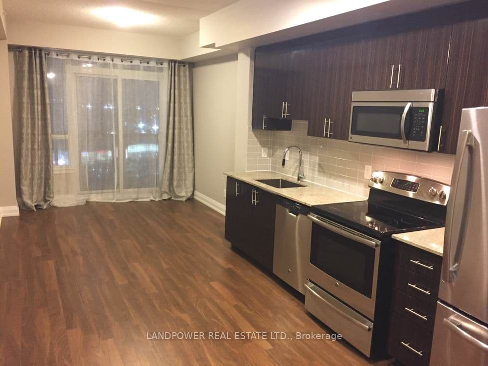 7161 Yonge Street 820, Markham, ON L3T 0C5