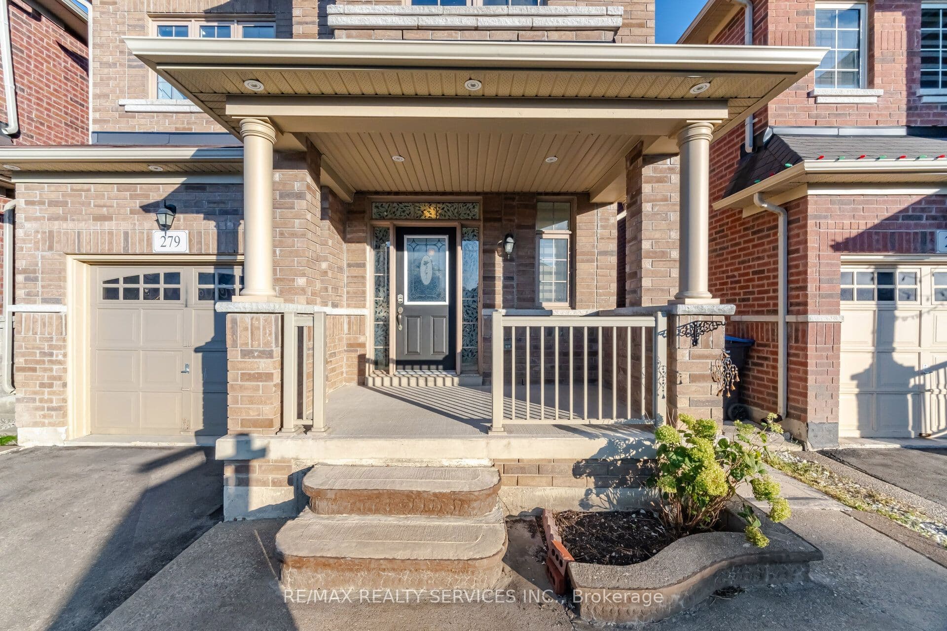 279 Remembrance Road, Brampton, ON L7A 4J5