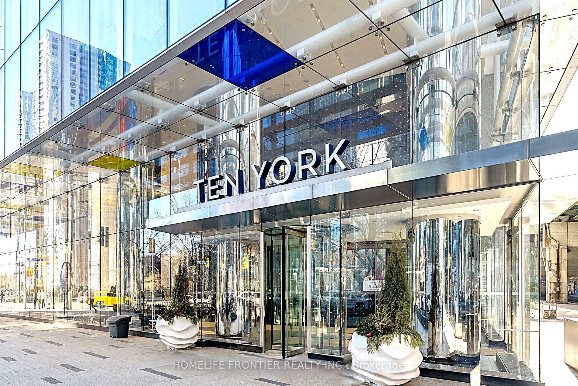 10 York Street 2711, Toronto, ON M5J 0E1