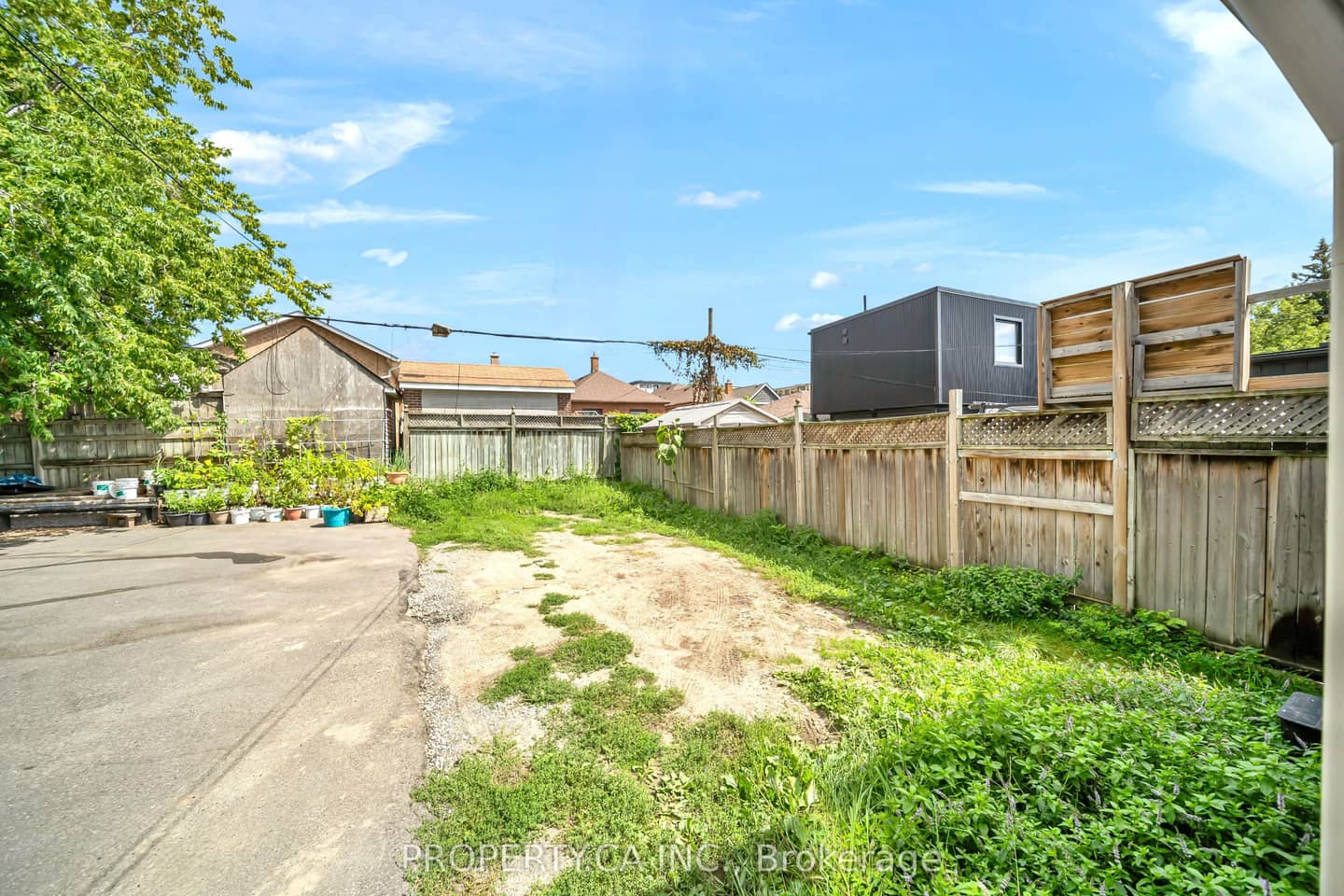 285 Robina Avenue, Toronto, ON M6C 3Y9