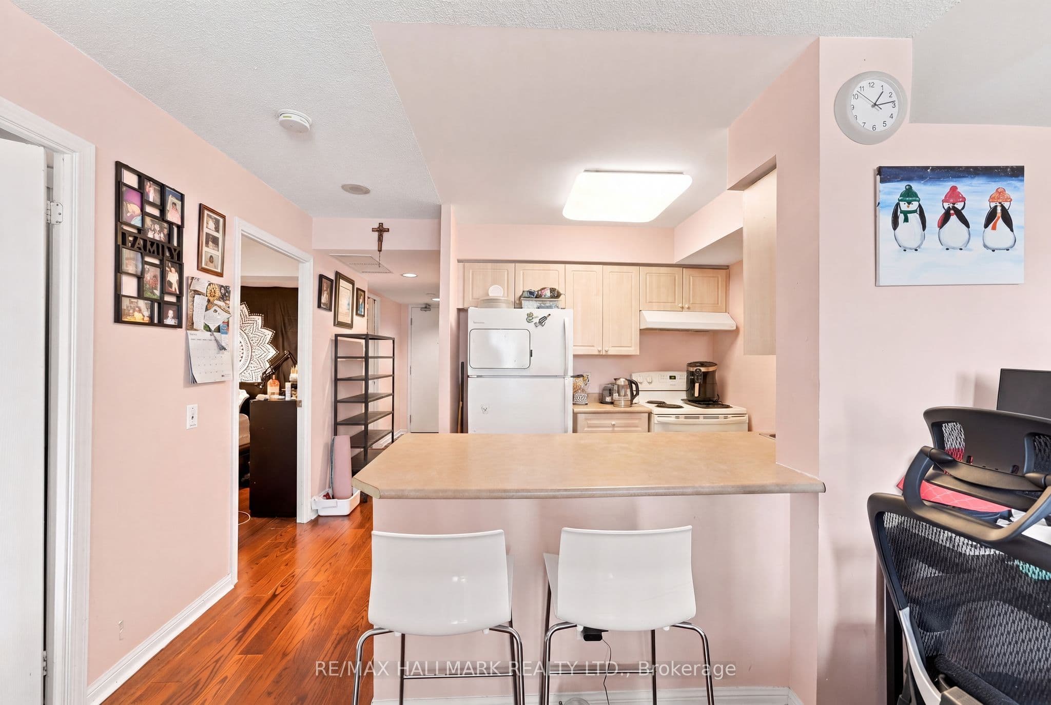 153 Beecroft Road 515, Toronto, ON M2N 7C5