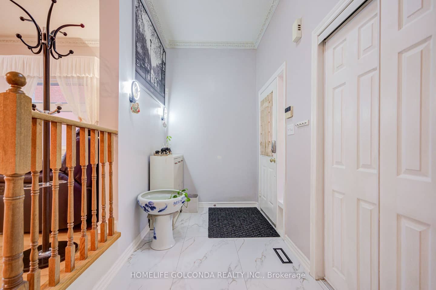 25 Eastpine Drive, Markham, ON L3R 4Z2