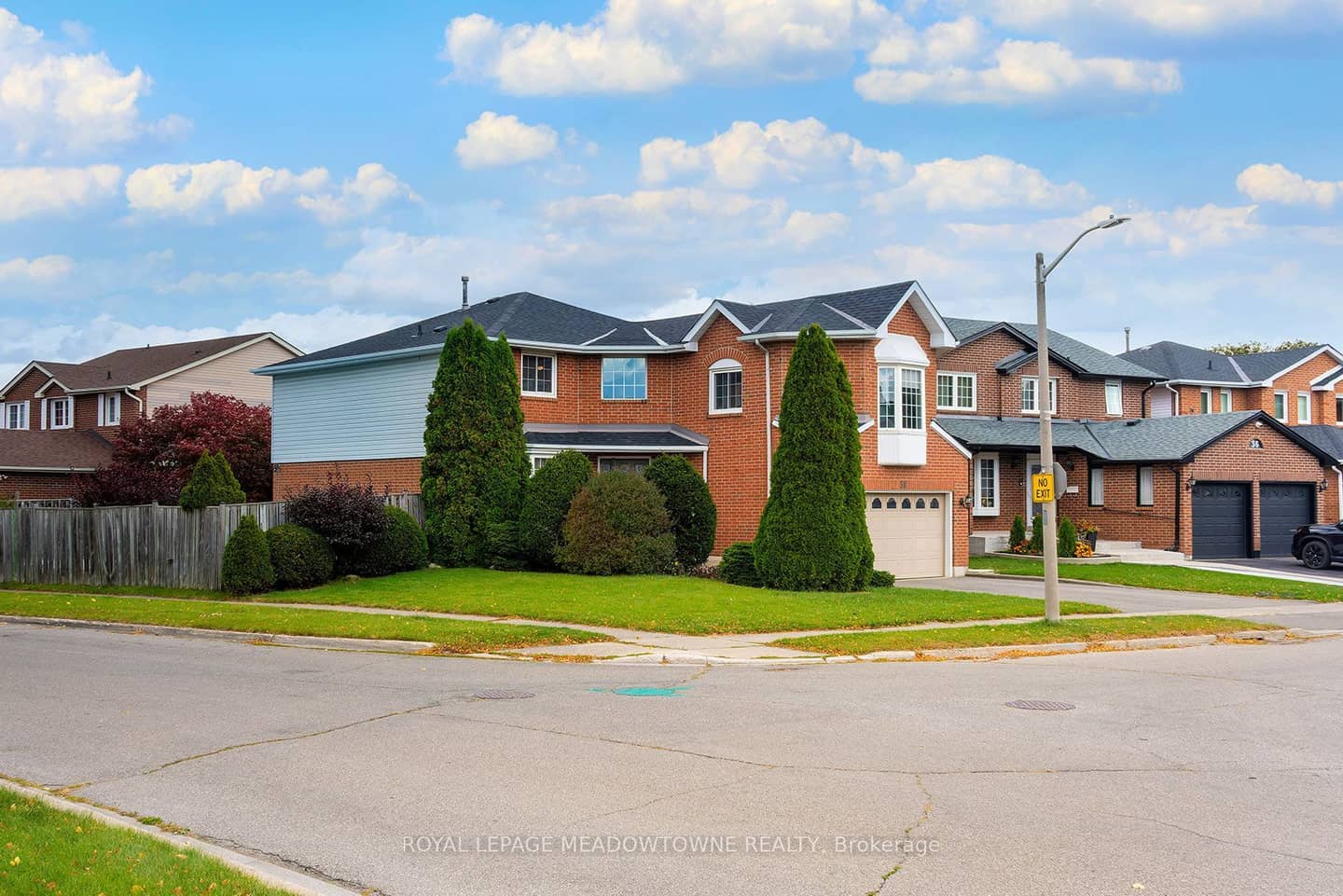 38 Mckillop Court, Brampton, ON L6Y 3J2