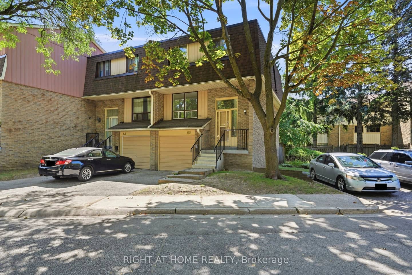 371 Orton Park Road 65, Toronto, ON M1G 3V1