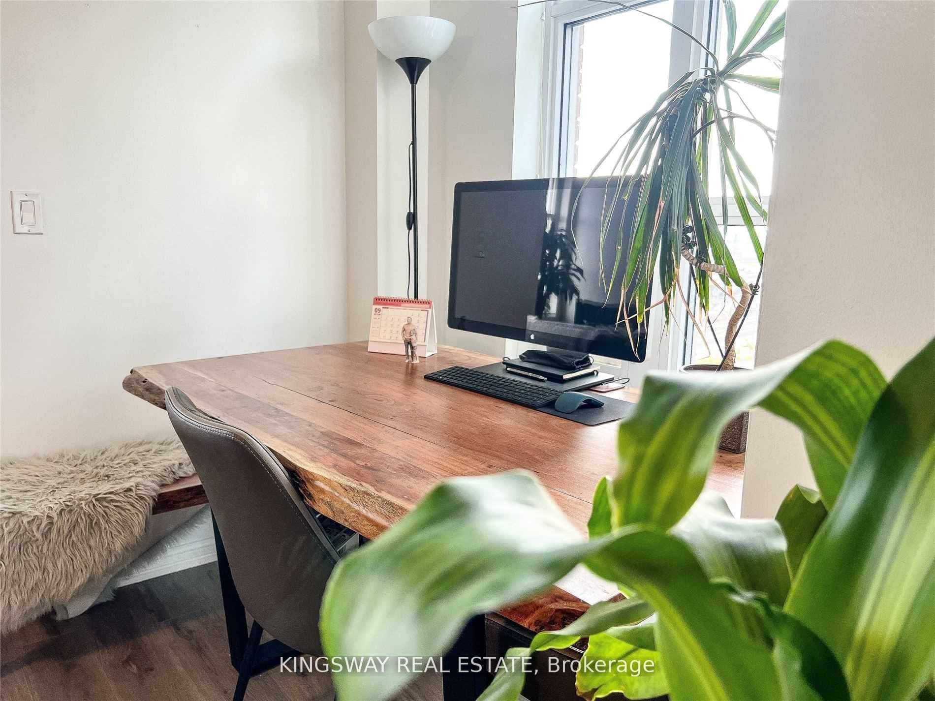 65 East Liberty Street 805, Toronto, ON M6K 3R2