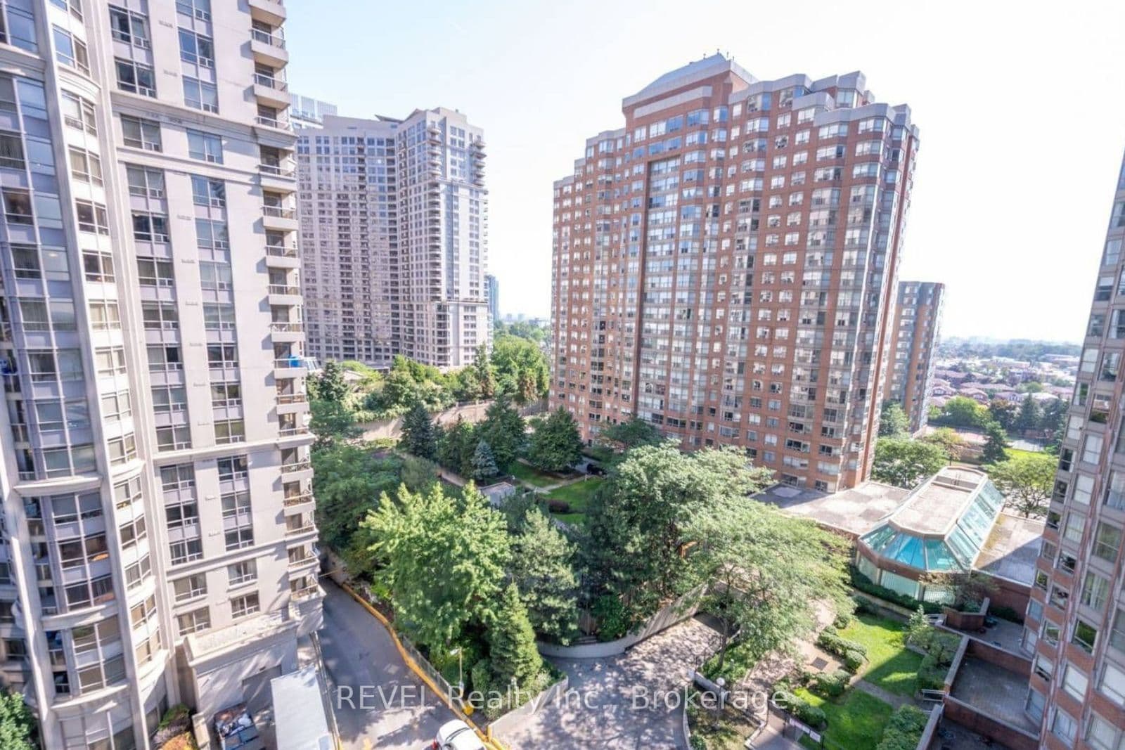 330 Burnhamthorpe Road W 2609, Mississauga, ON L5B 3Y5