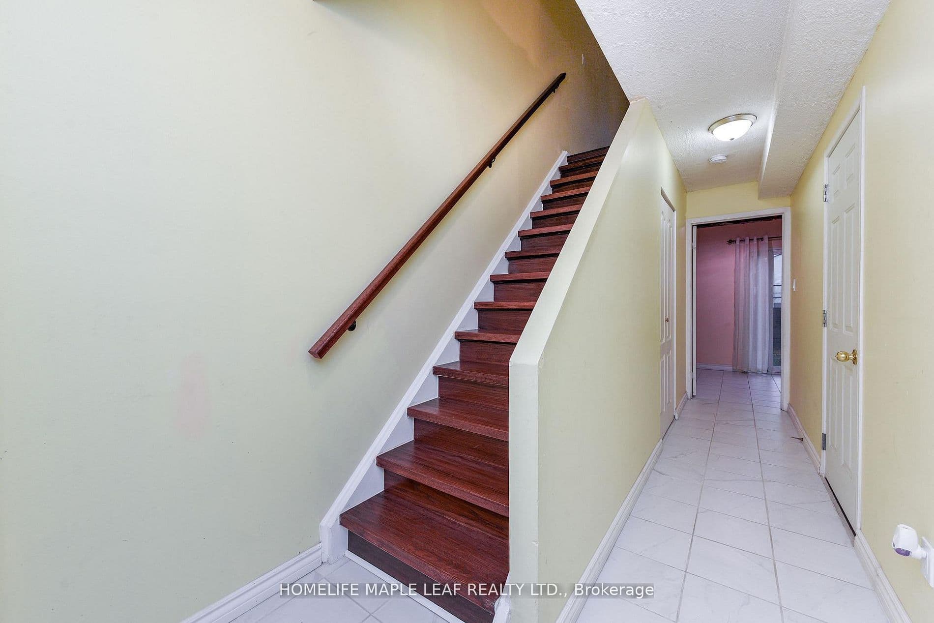 85 Enmount Drive, Brampton, ON L6T 4C9