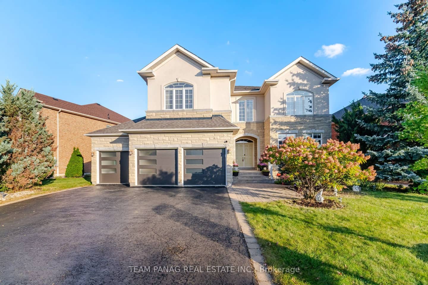58 Saint Hubert Drive, Brampton, ON L6P 1Y5
