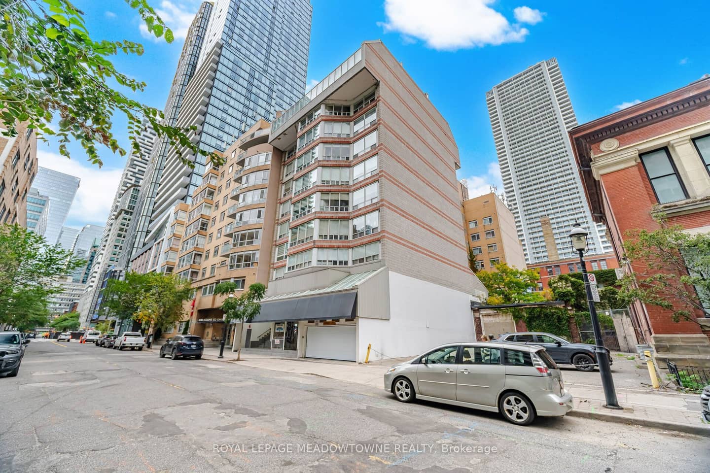82 Lombard Street 610, Toronto, ON M5C 2S8