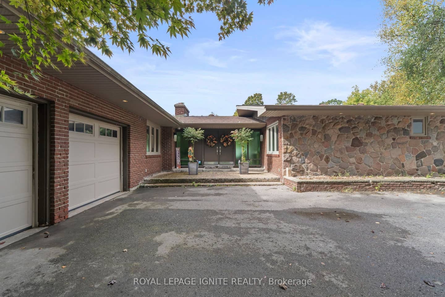 8 Ridgevale Drive, Markham, ON L6B 1A8