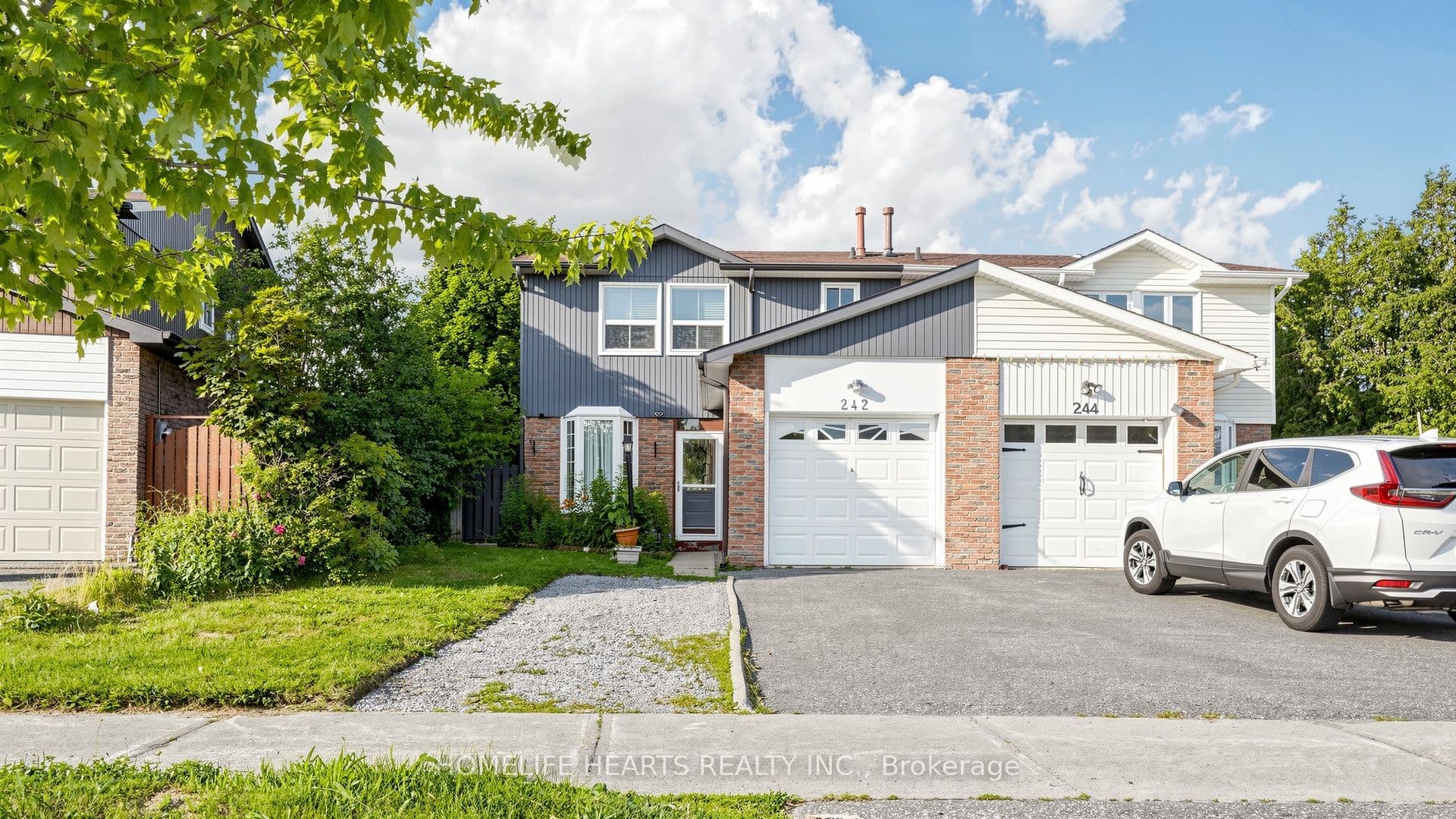 242 Braymore Boulevard, Toronto, ON M1B 2G8
