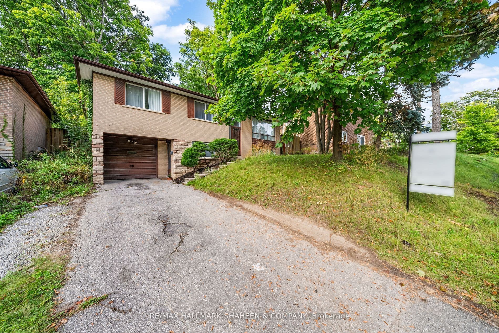 96 Rameau Drive Main, Toronto, ON M2H 1T9