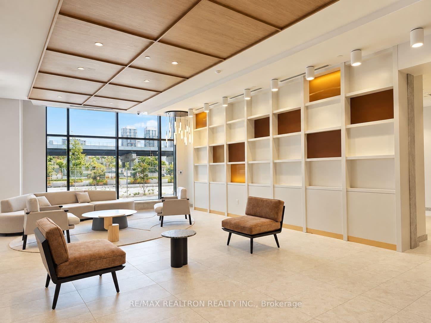 15 Richardson Street 705, Toronto, ON M5A 0Y5