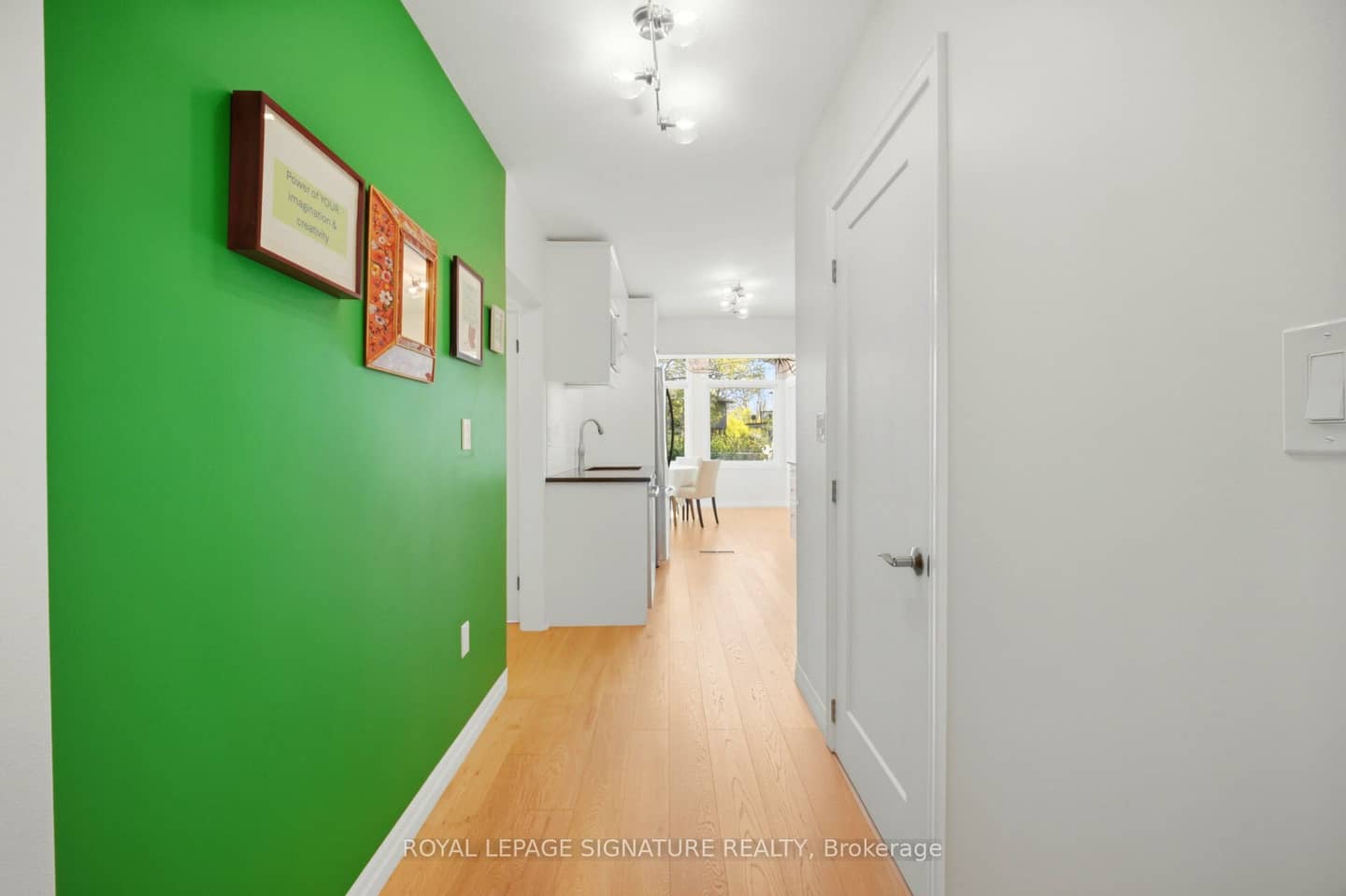 18 Erlesmere Avenue, Brampton, ON L6W 2T5