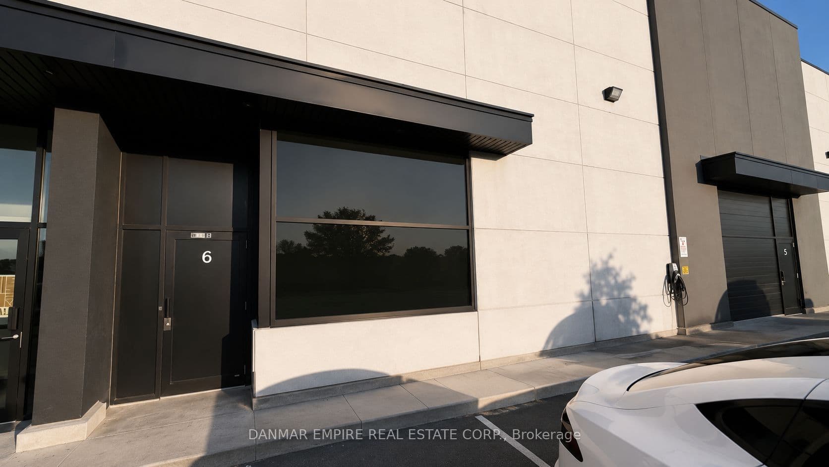 2165 Buckingham Road 6, Oakville, ON L6H 5V1