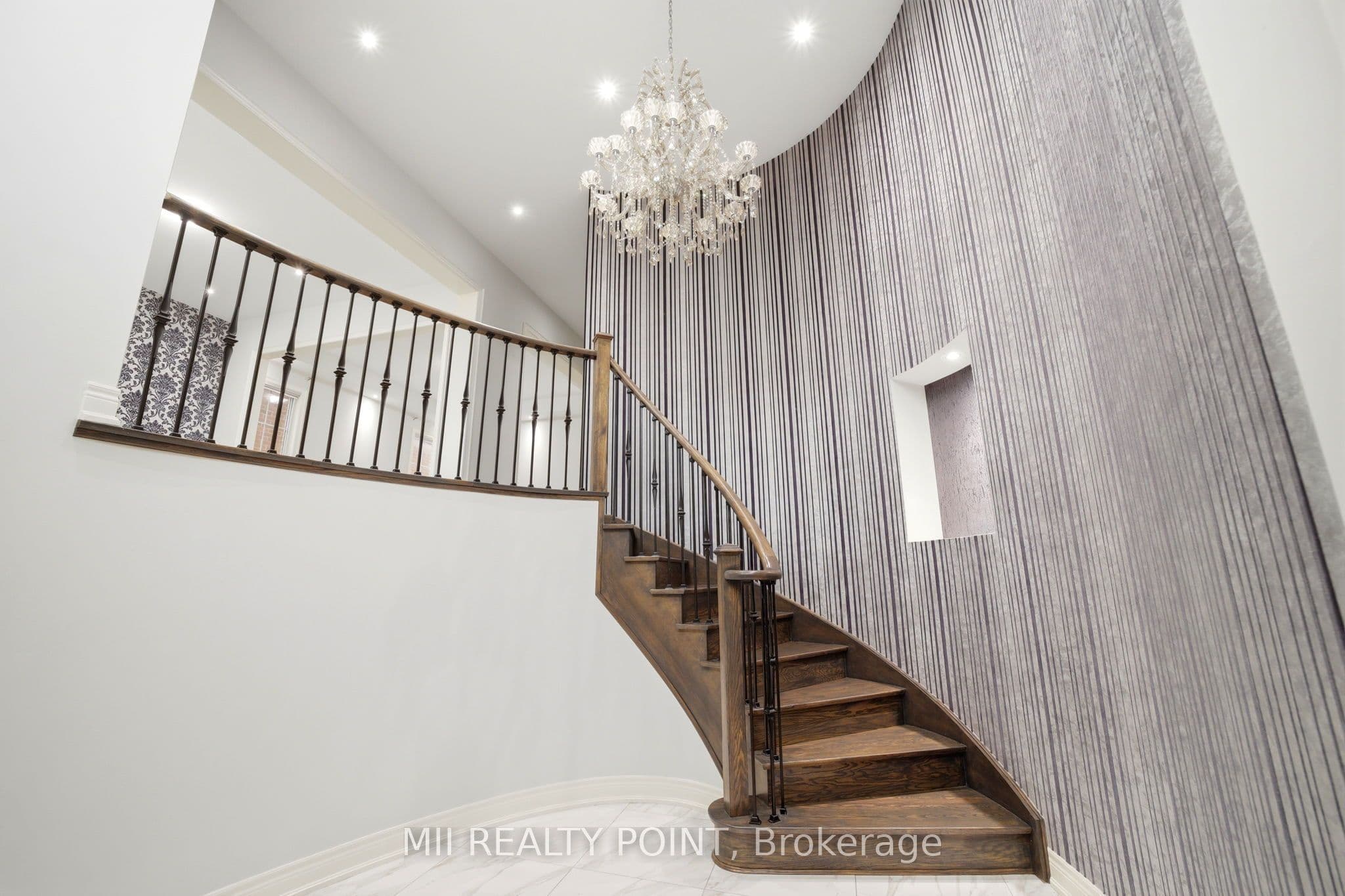 135 Abner Miles Drive, Vaughan, ON L6A 4X4