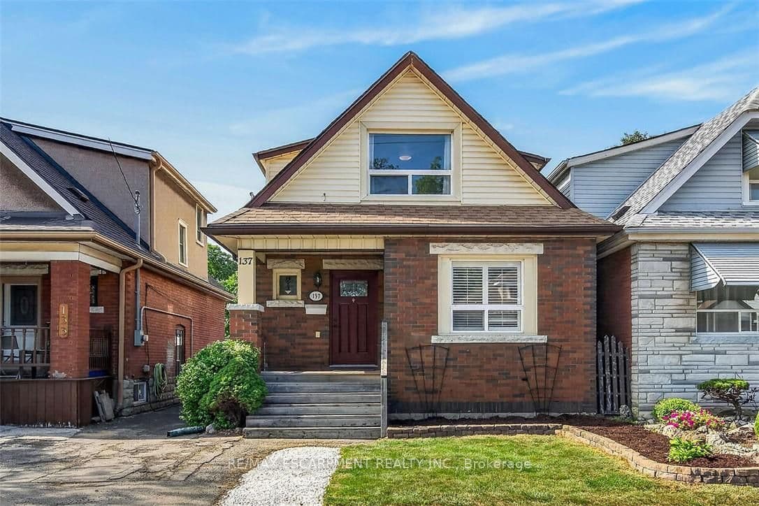 137 Cope Street, Hamilton, ON L8H 5B3