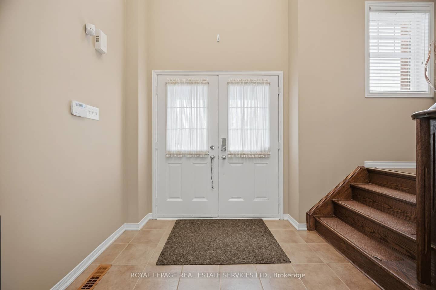 332 Duncan Lane N, Milton, ON L9T 7A6