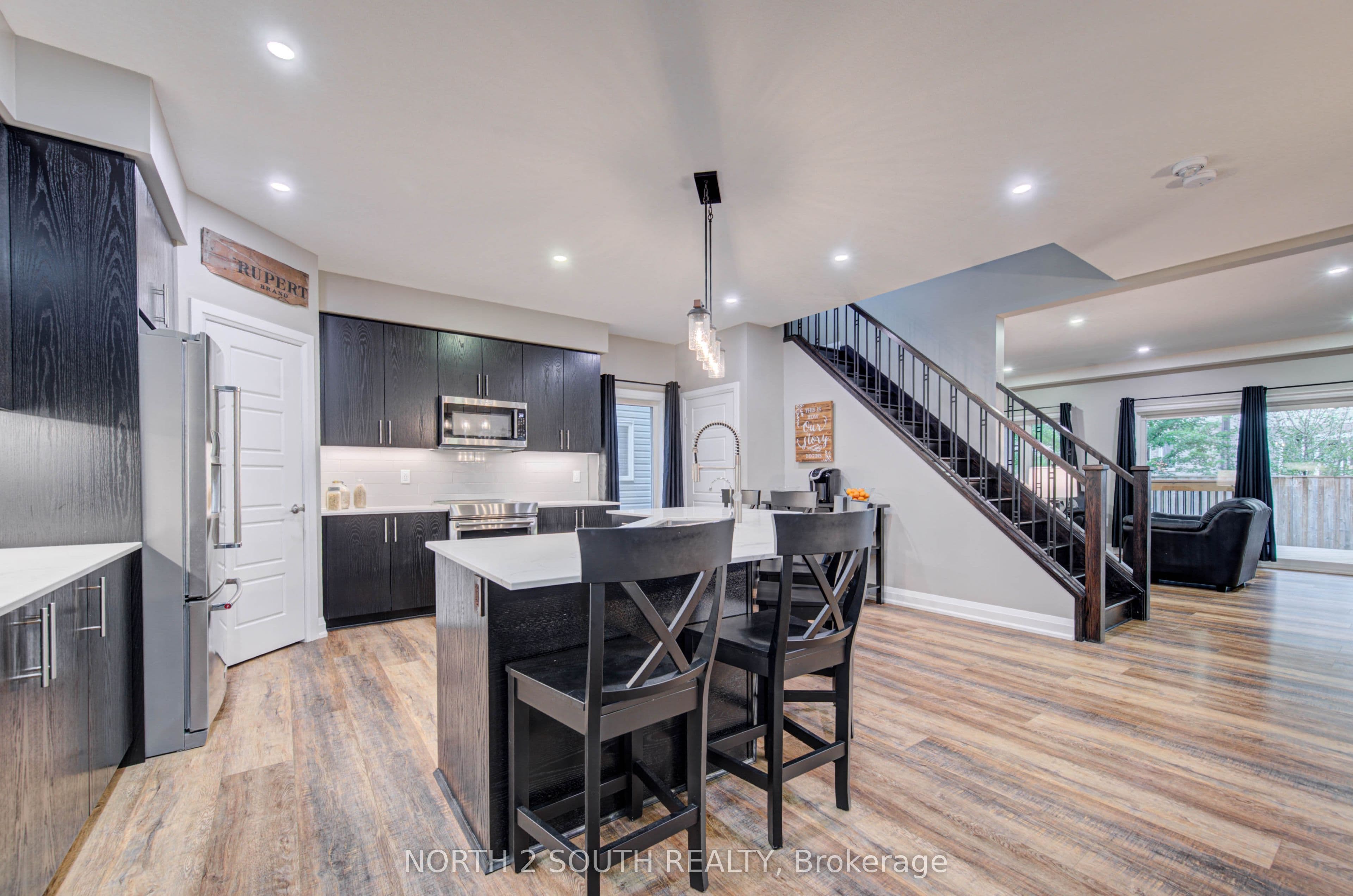 11 Oldham Avenue, Brant, ON N3L 0G6