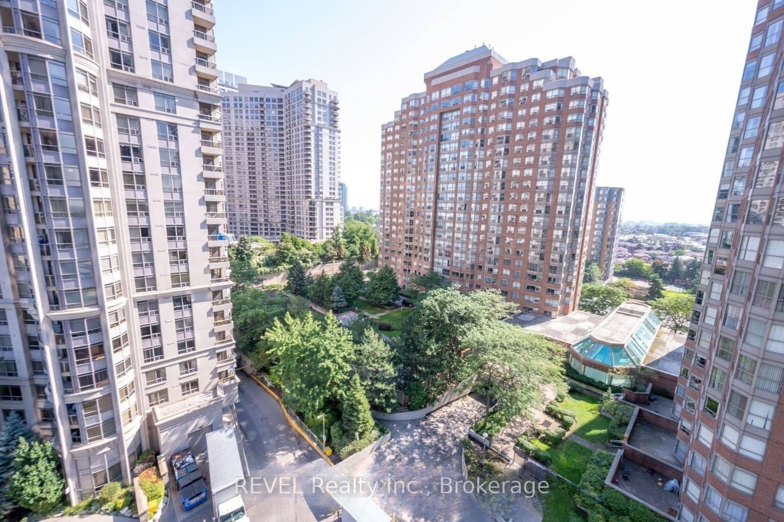 330 Burnhamthorpe Road W 2609, Mississauga, ON L5B 3Y5