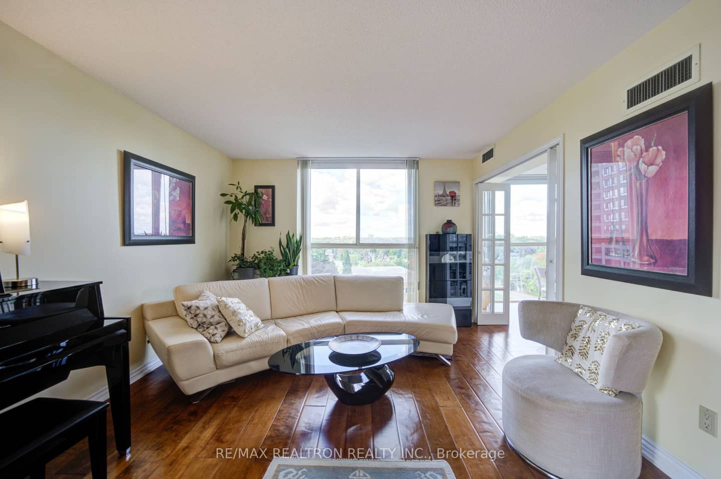 5460 Yonge Street 611, Toronto, ON M2N 6K7