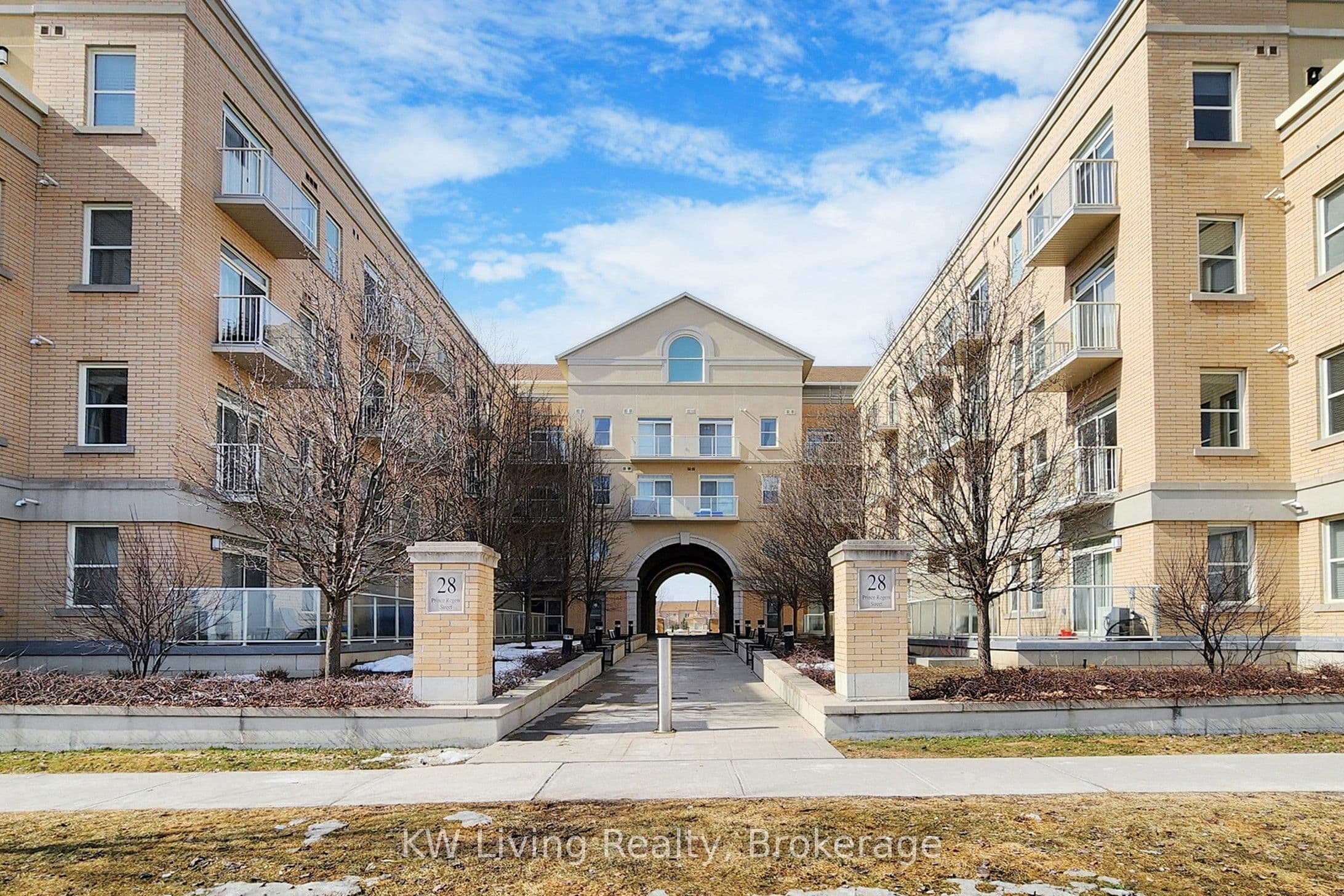 28 Prince Regent Street 203, Markham, ON L6C 0V5