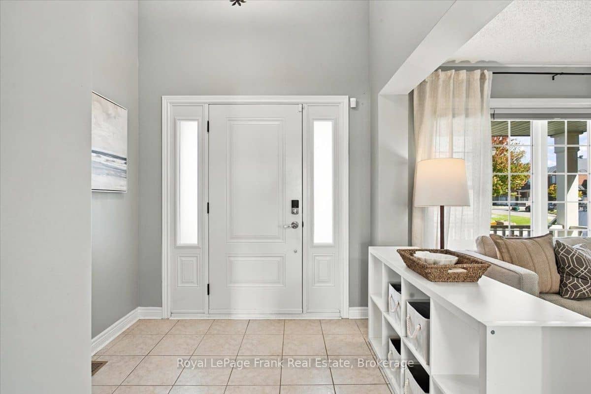34 Freer Crescent, Ajax, ON L1T 4N5