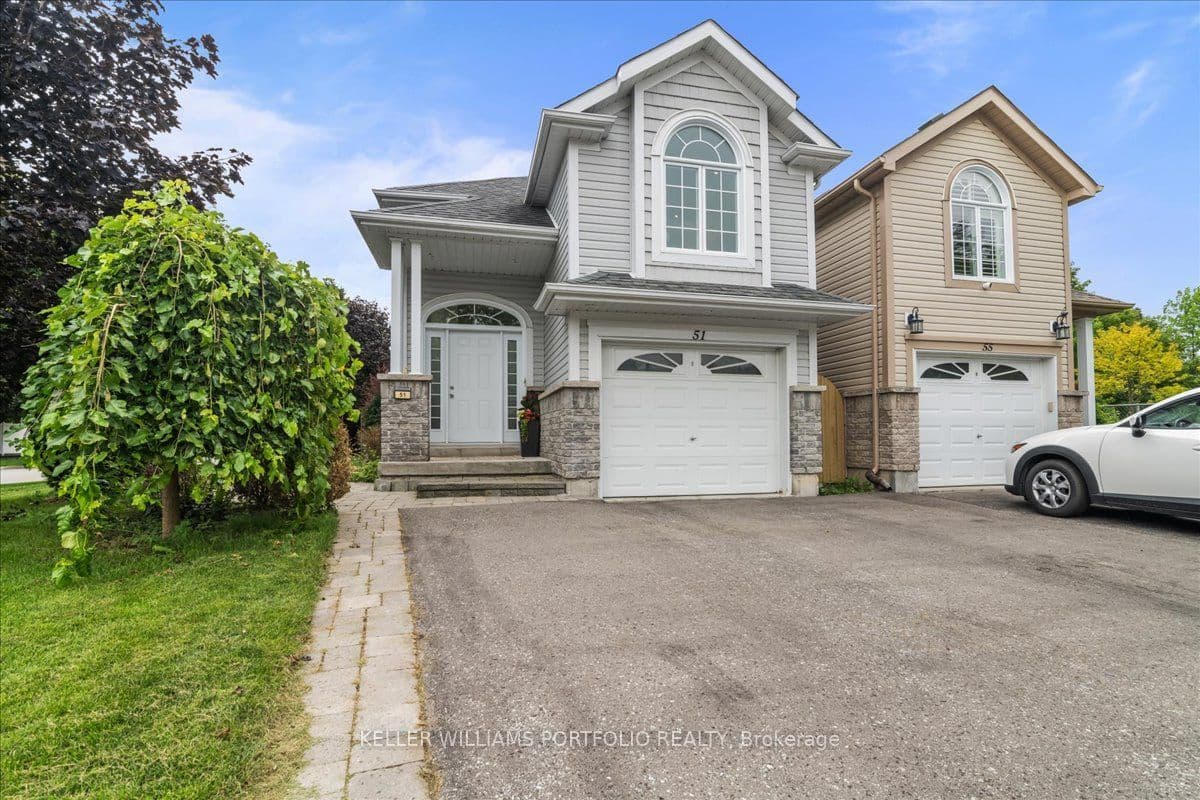 51 Squire Fletcher Drive, Clarington, ON L1C 5H8